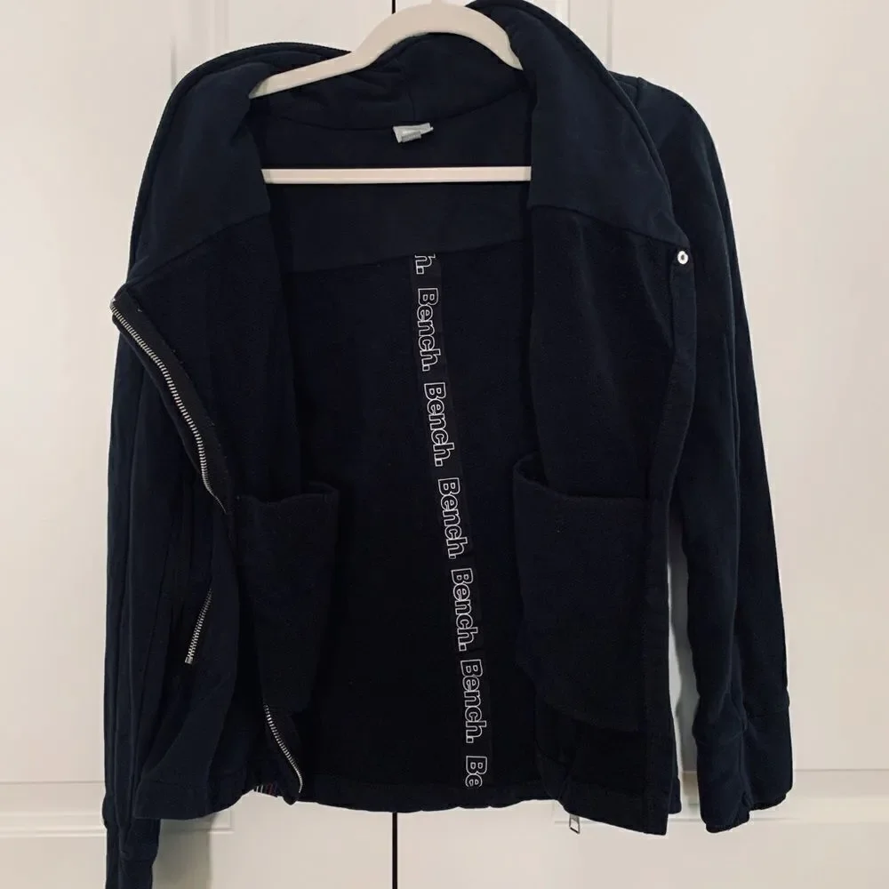 𝅺BENCH Sweater - Picture 9 of 11